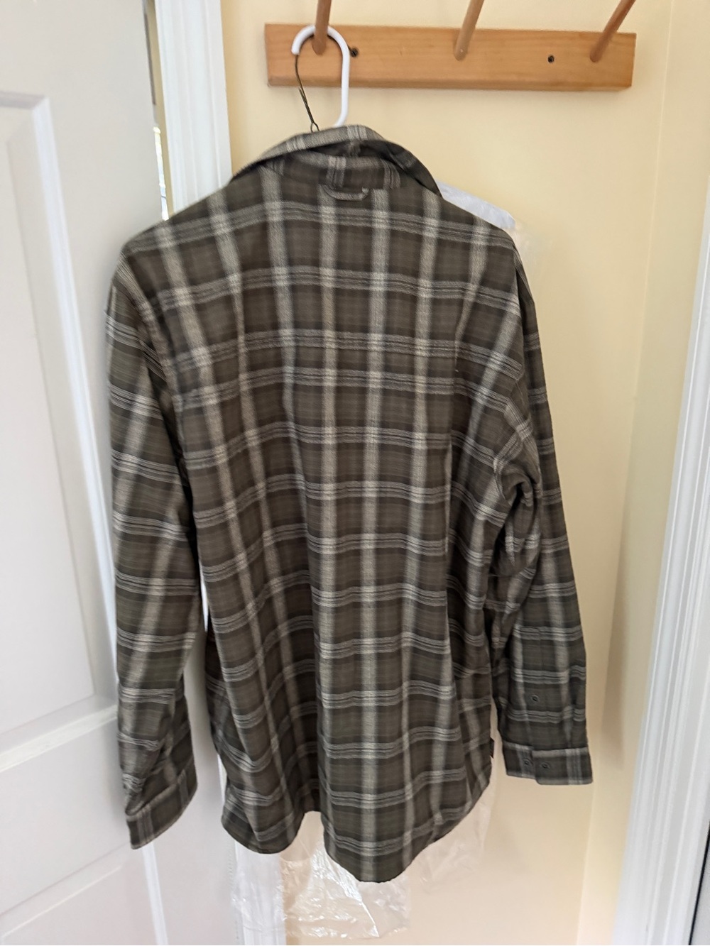 Simms Olive and Gray Plaid Shirt Jacket